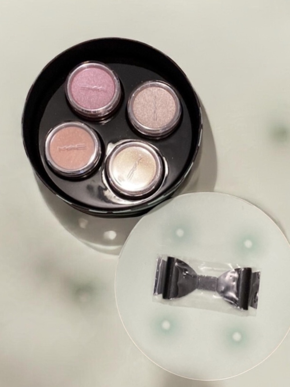 NEW MAC Guilty Passion 4 Tenderly Warn Crushes Metallic Pigment